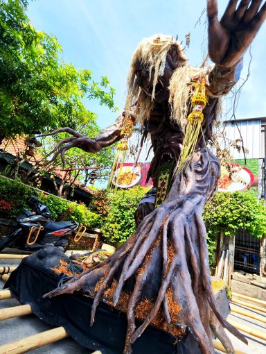 Erlebe das OGOH-OGOH Fest und Nyepi 2024 in Bali: Tradition, Stille und spirituelle Reinigung!