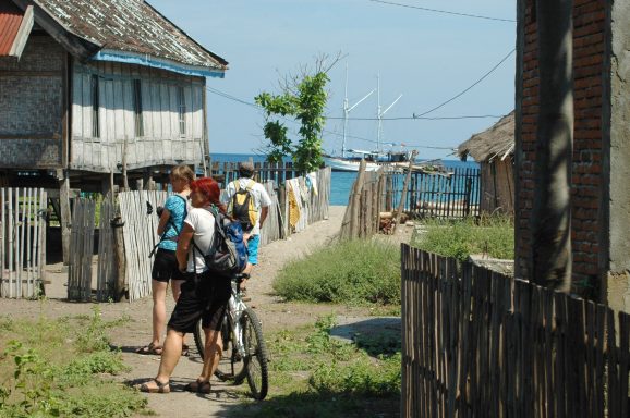 Ein Traum wird wahr - Erlebnis Bike Tour von den Insel Bali, Lombok, Gili Trawangan, Moyo Sumbawa zu den Komodowaranen.