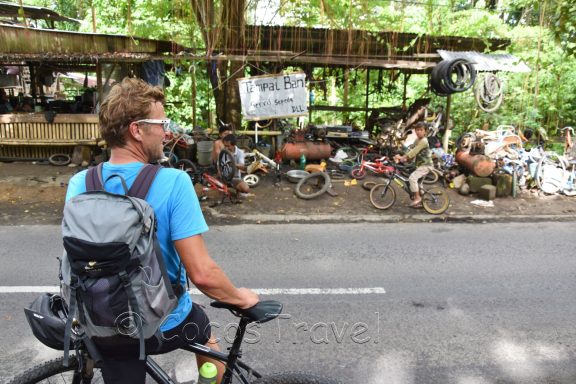 Bike Abenteuer Nord-Sulawesi/ Indonesien - Vulkane, Regenwälder, Koboldmakis, Schnorcheln & Tauchen