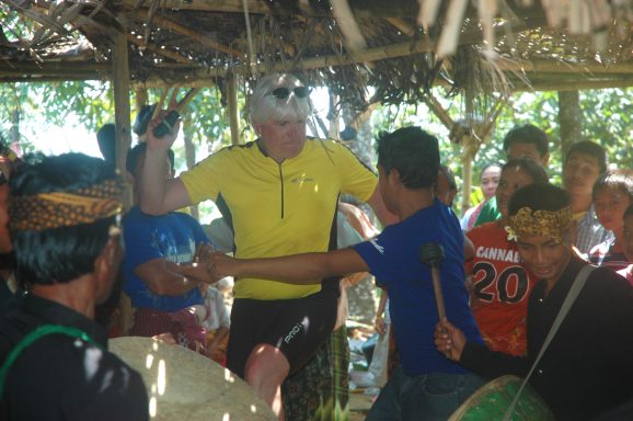 Ein Traum wird wahr - Erlebnis Bike Tour von den Insel Bali, Lombok, Gili Trawangan, Moyo Sumbawa zu den Komodowaranen.