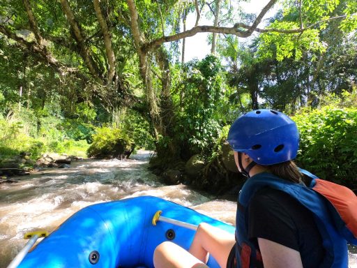 Entdecken Sie Bali per Bike: 5-tägige Abenteuer-Tour mit Rafting, Tempelbesuchen und Insider-Infos!